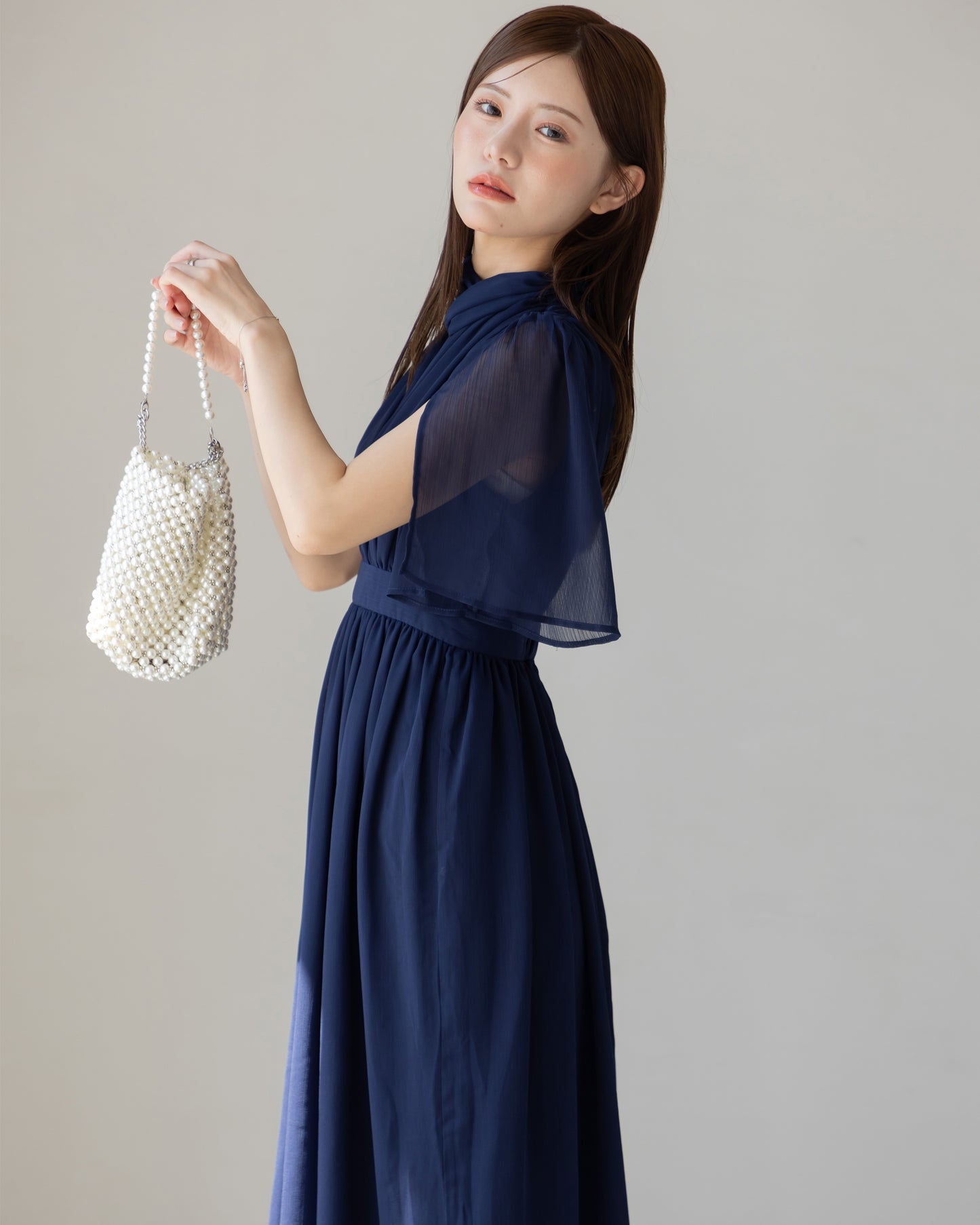 【60%OFF】スリットスリーブシフォンワンピース