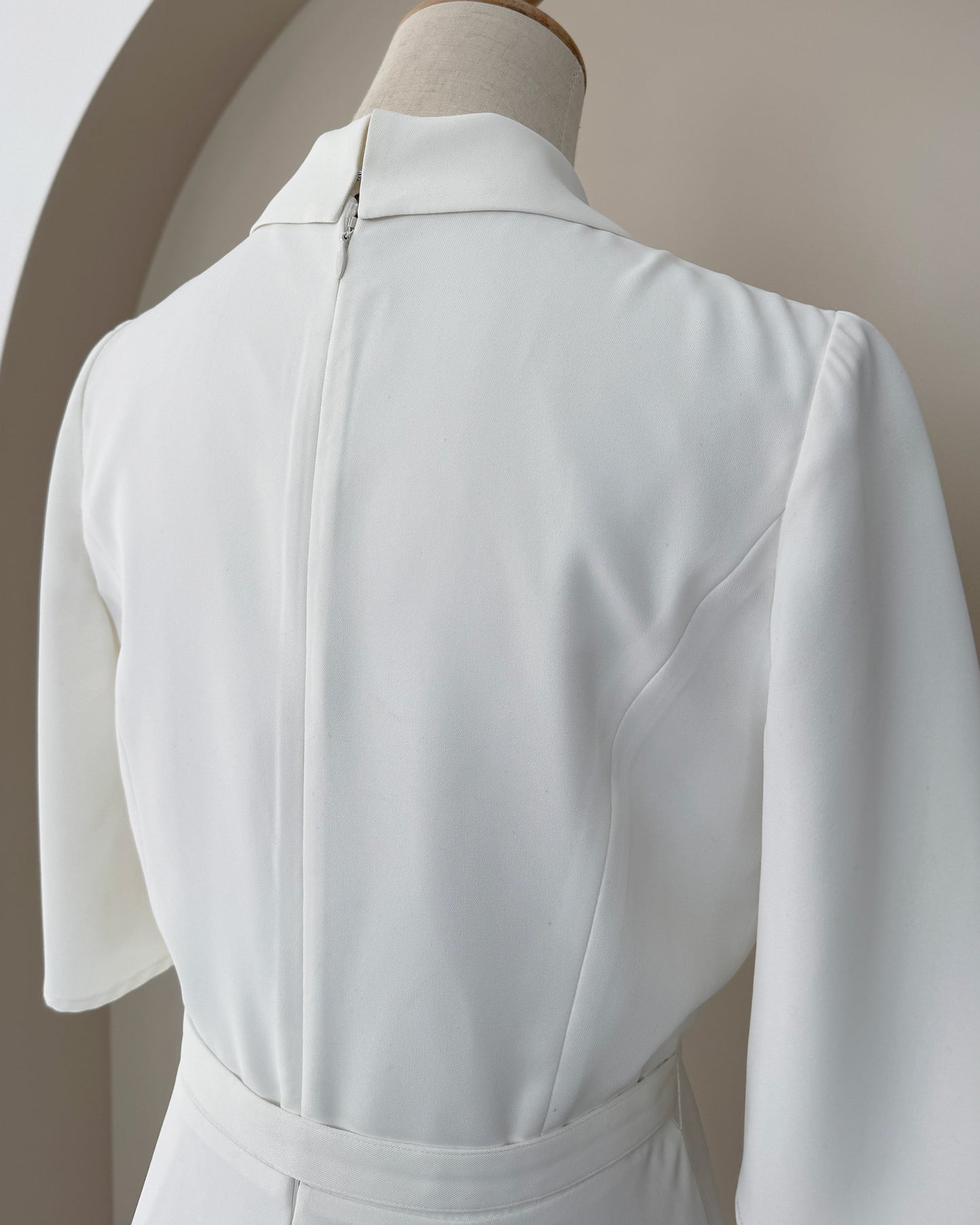 【RESTOCK】スリットスリーブトレンチ風ワンピース