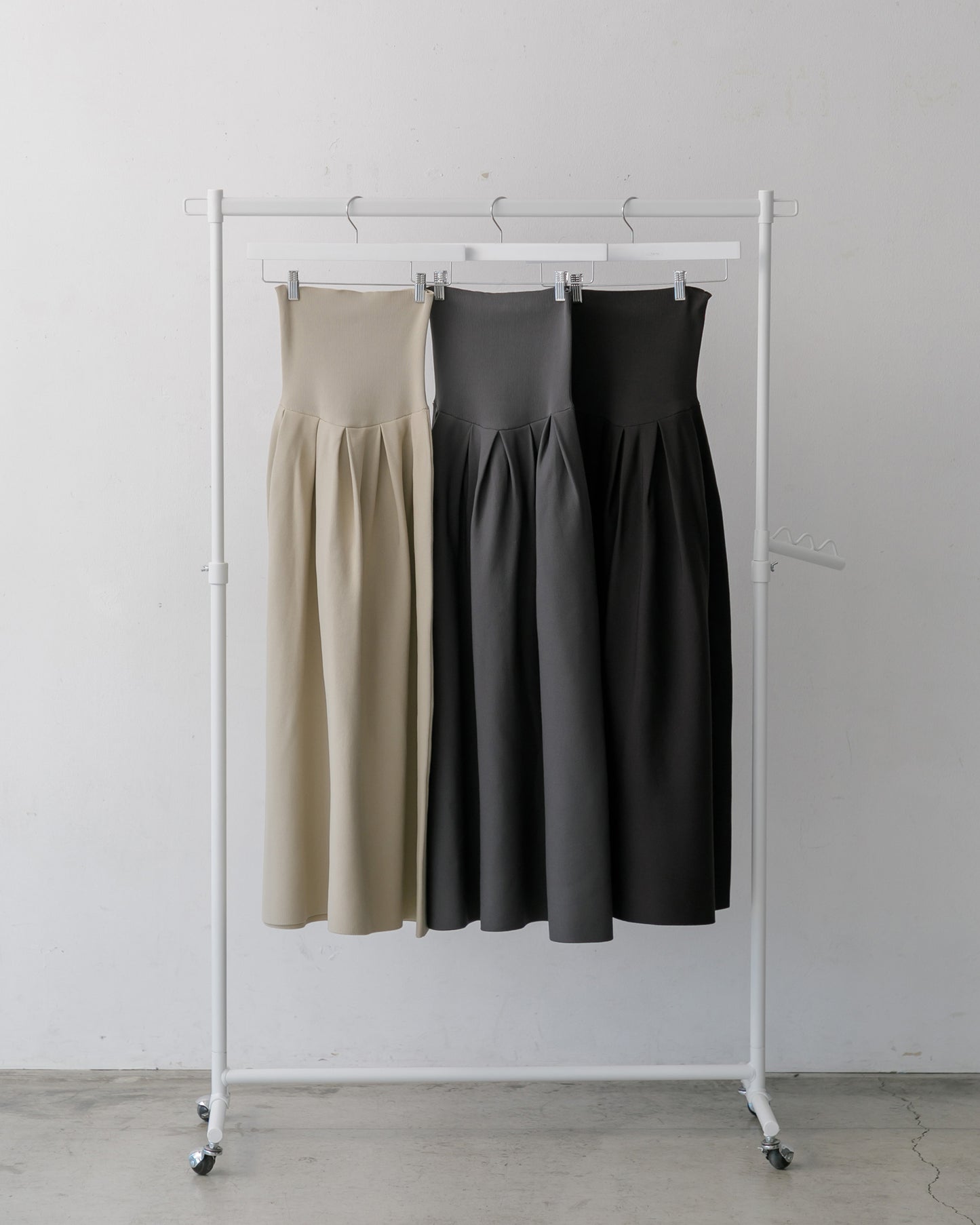 【RESTOCK】4way仕様オフショルニットワンピース