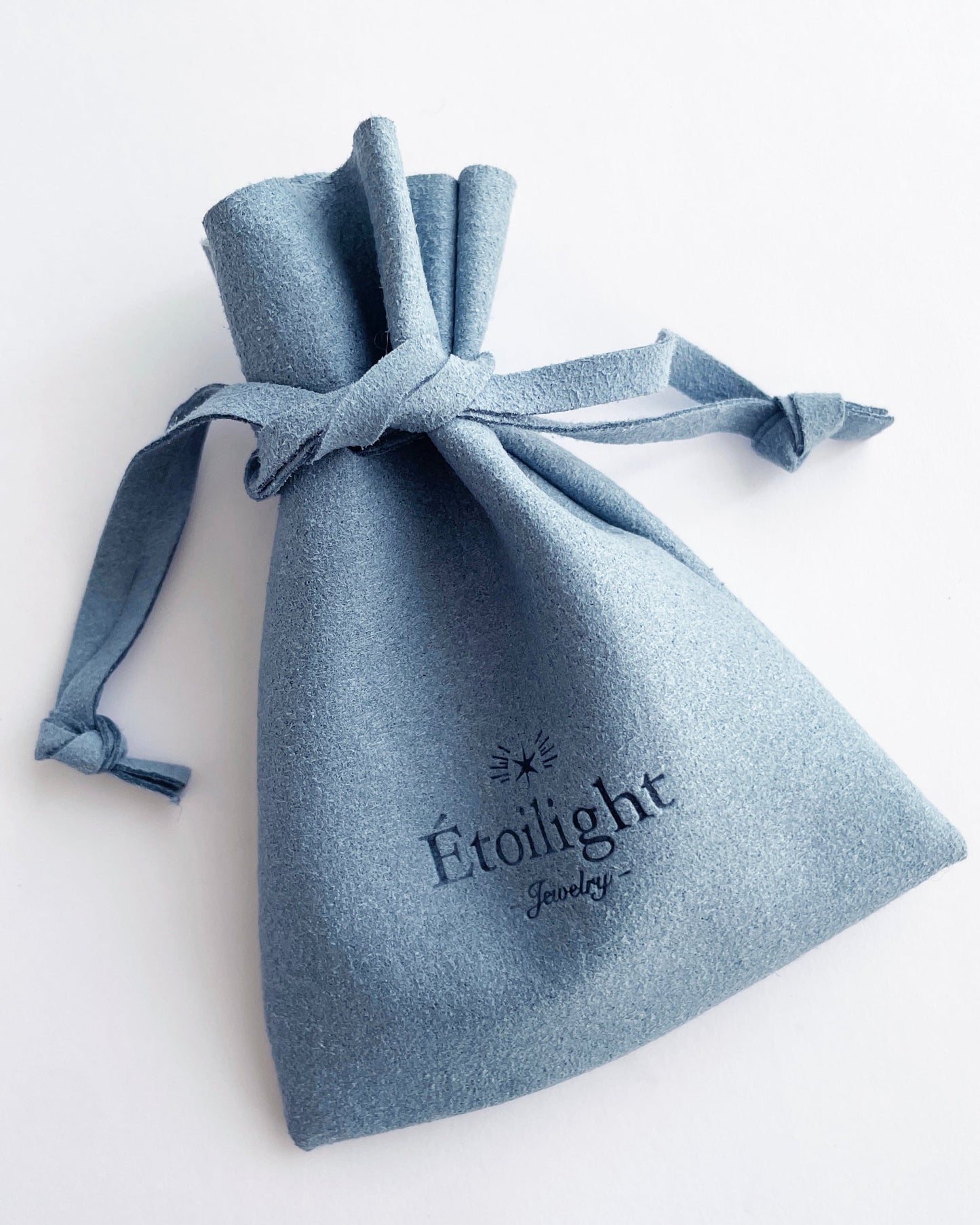 K18YG Long Bar Pierce with Akoya Pearls / Single