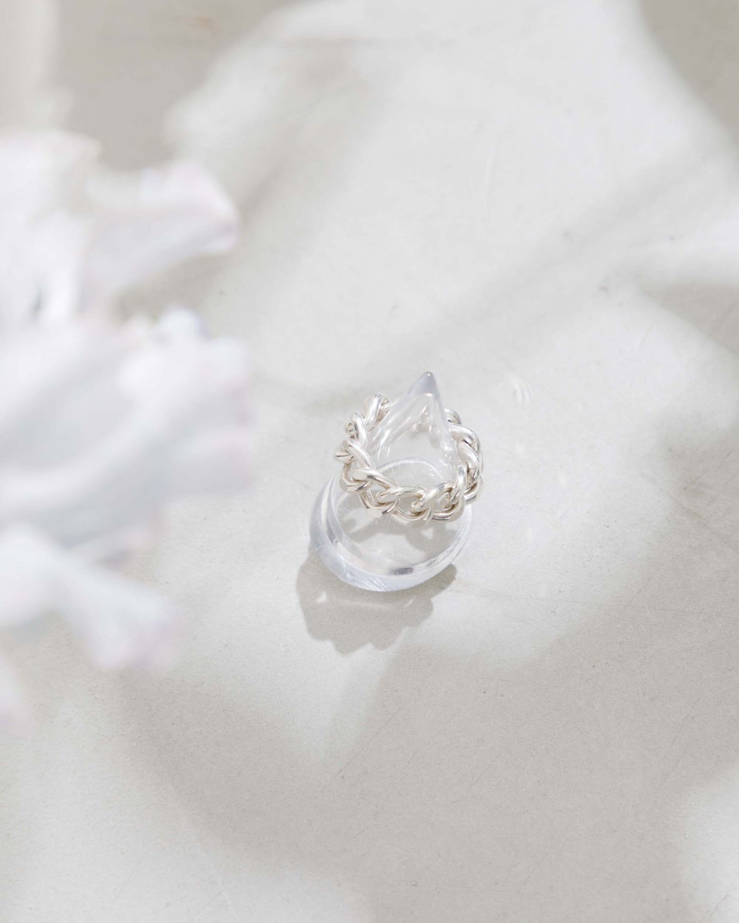 Small Curb Ring