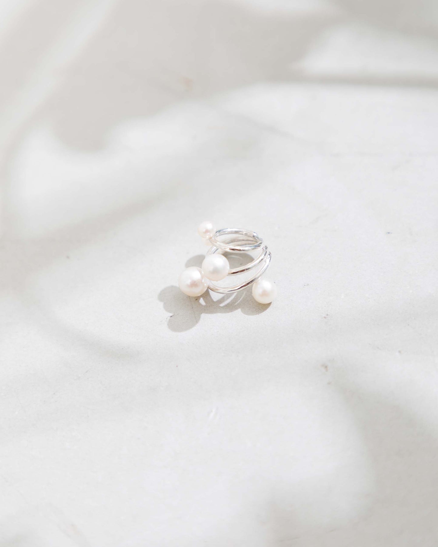 Cosmo Pearls Ear Cuff