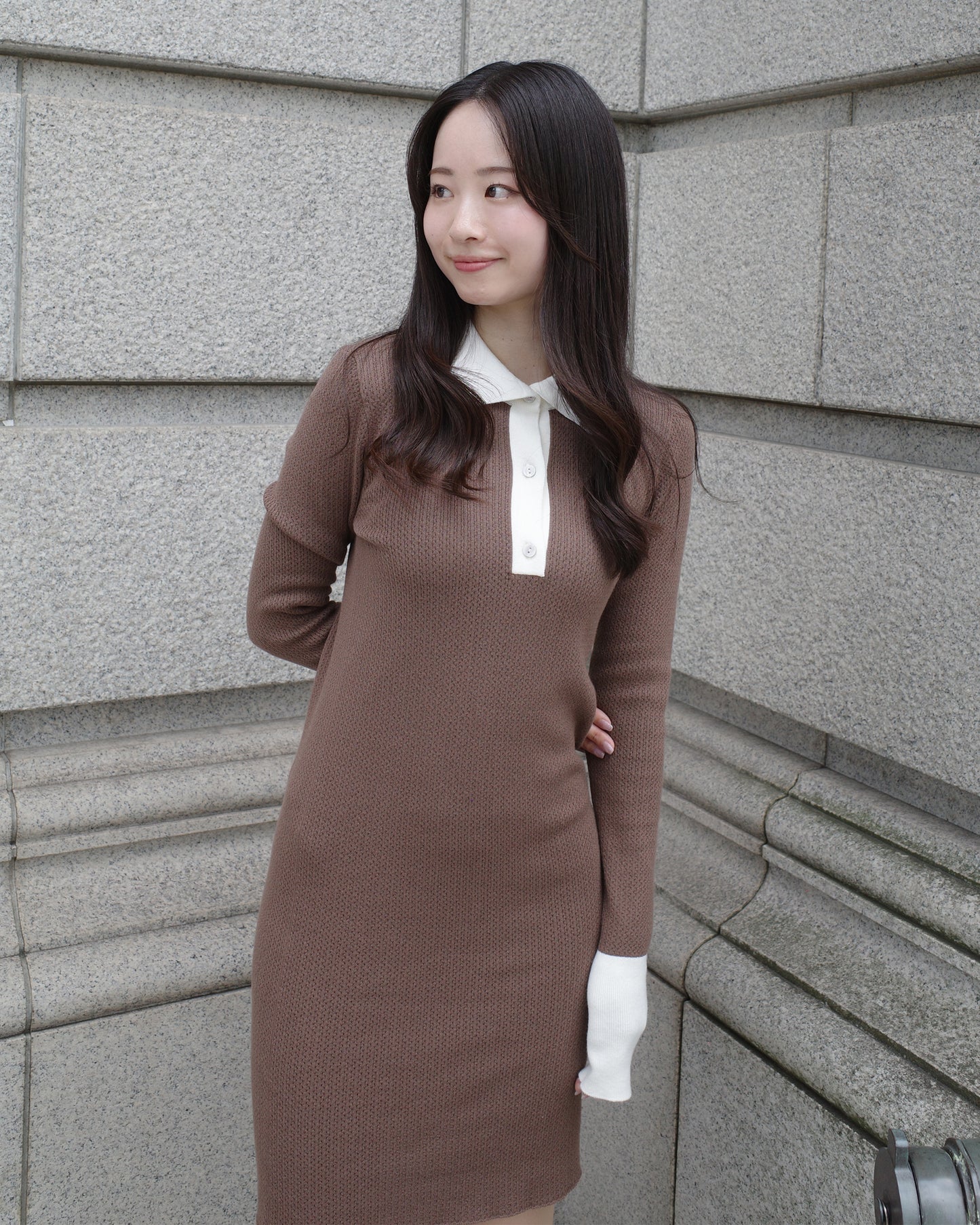 【NEW ARRIVAL】バイカラーニットミニワンピース