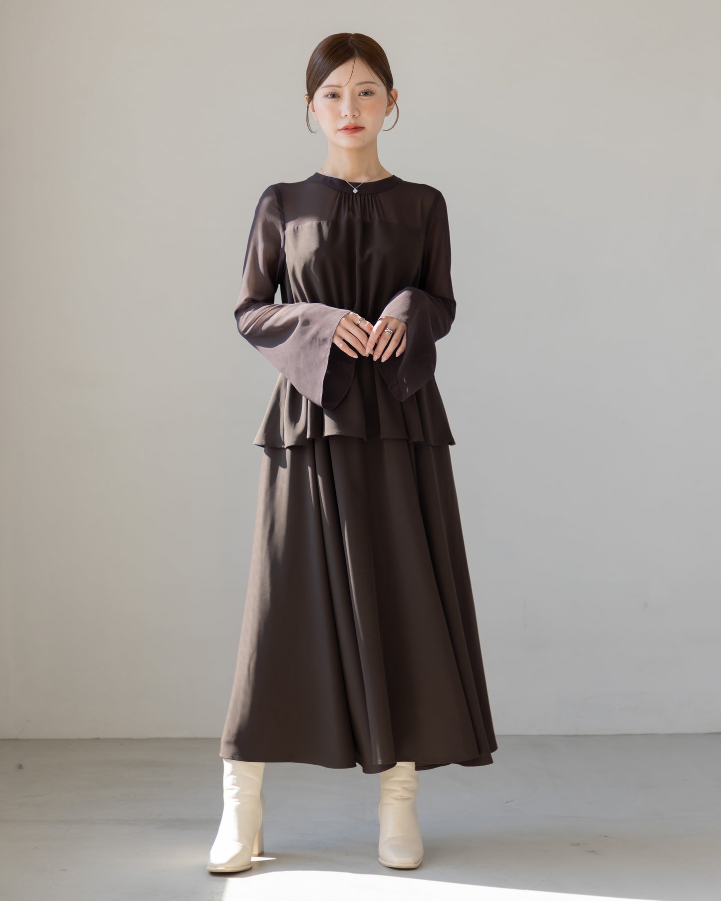 【NEW ARRIVAL】ペプラムシフォンボリュームワンピース