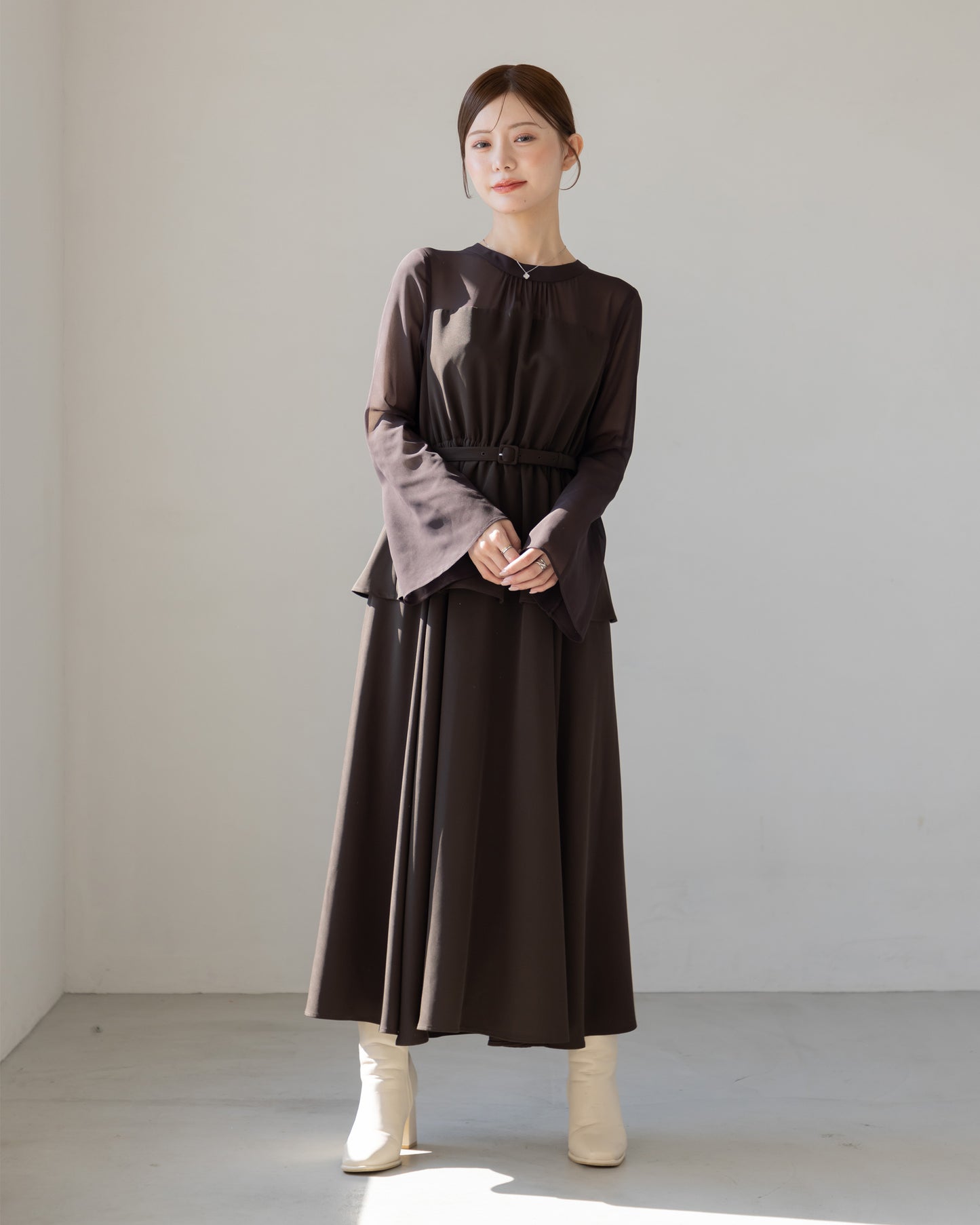 【NEW ARRIVAL】ペプラムシフォンボリュームワンピース