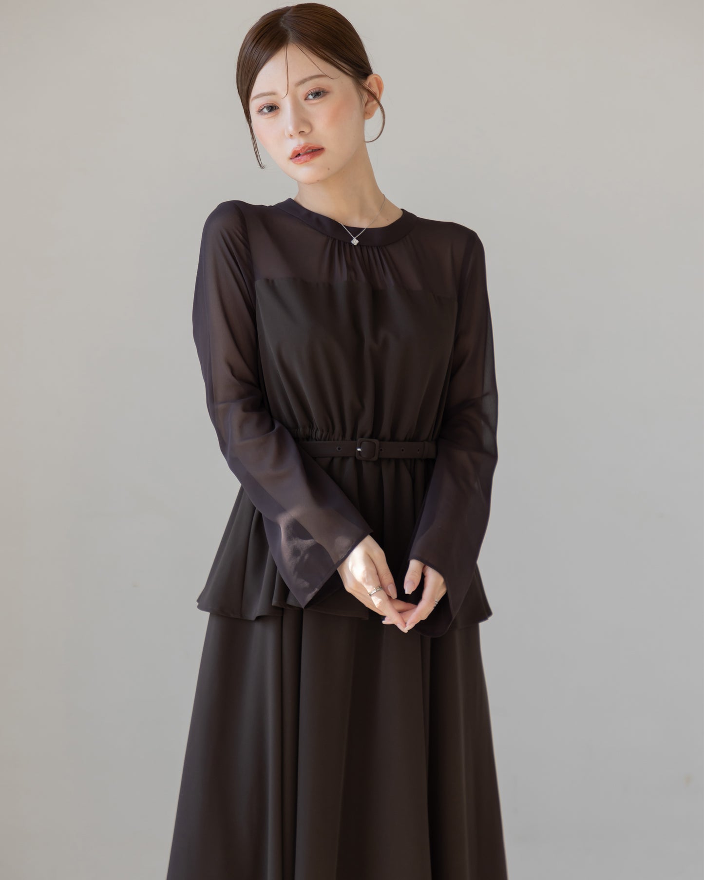【NEW ARRIVAL】ペプラムシフォンボリュームワンピース