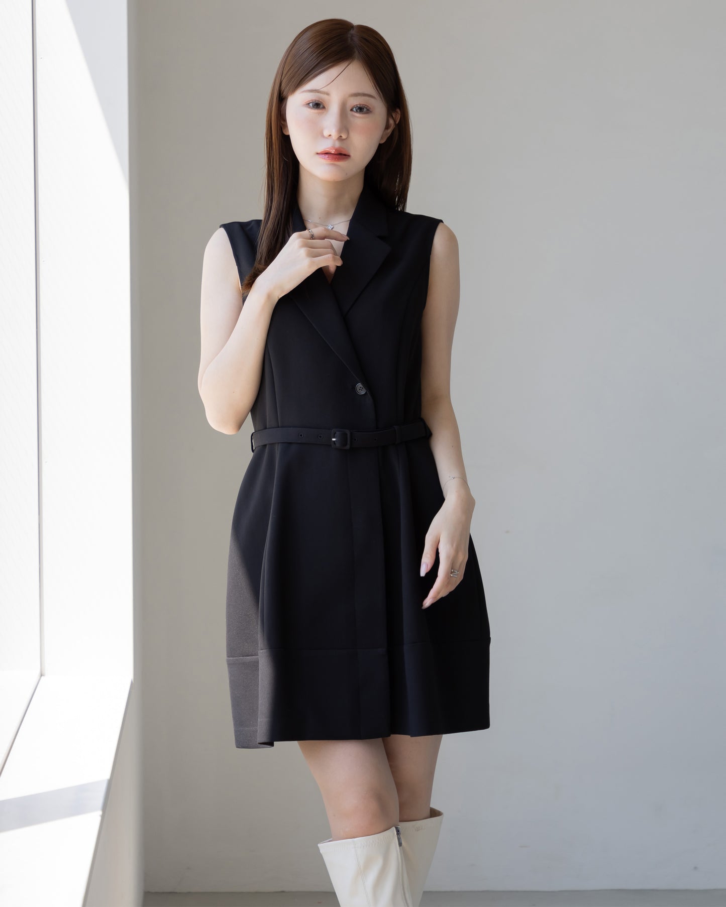 【NEW ARRIVAL】ノースリーブトレンチミニワンピース