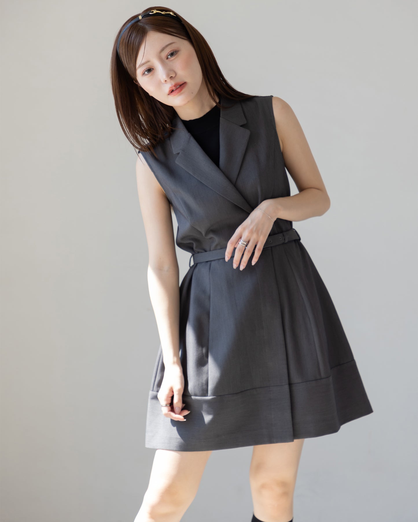 【NEW ARRIVAL】ノースリーブトレンチミニワンピース