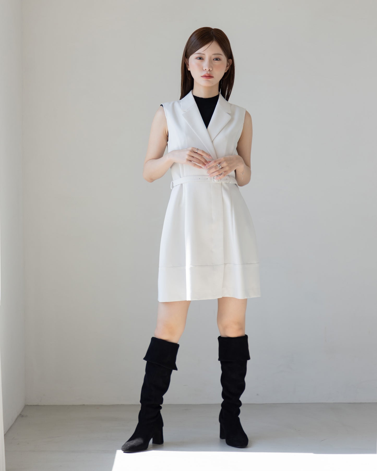 【NEW ARRIVAL】ノースリーブトレンチミニワンピース