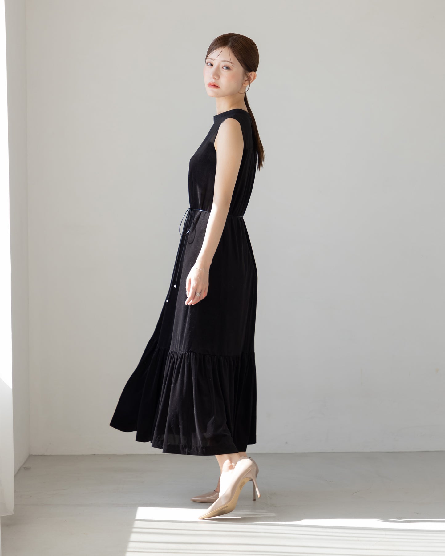 【NEW ARRIVAL】ノースリーブシアーベロアワンピース