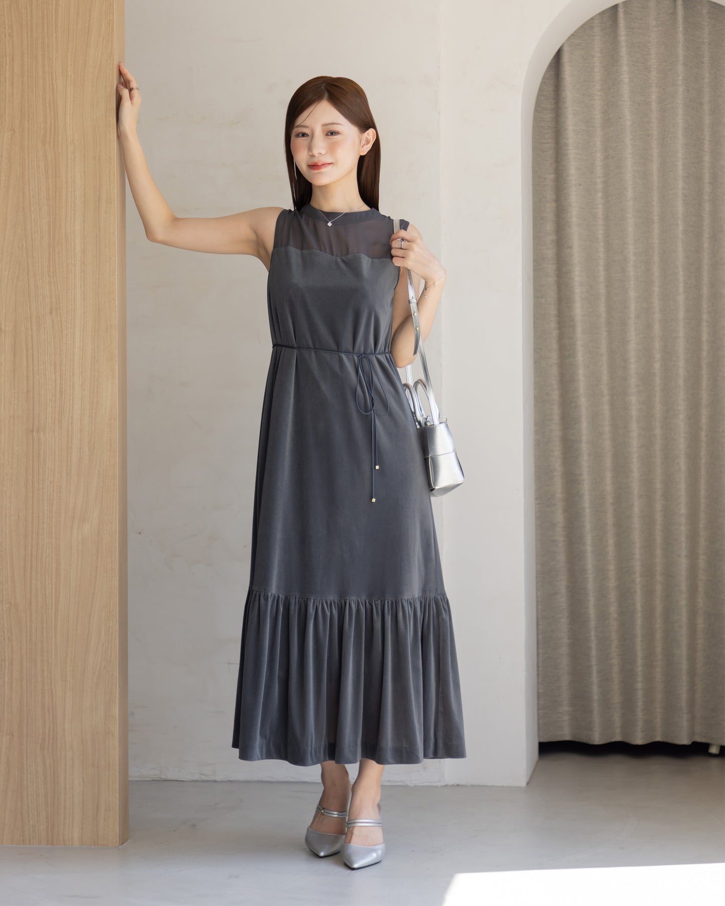 【NEW ARRIVAL】ノースリーブシアーベロアワンピース