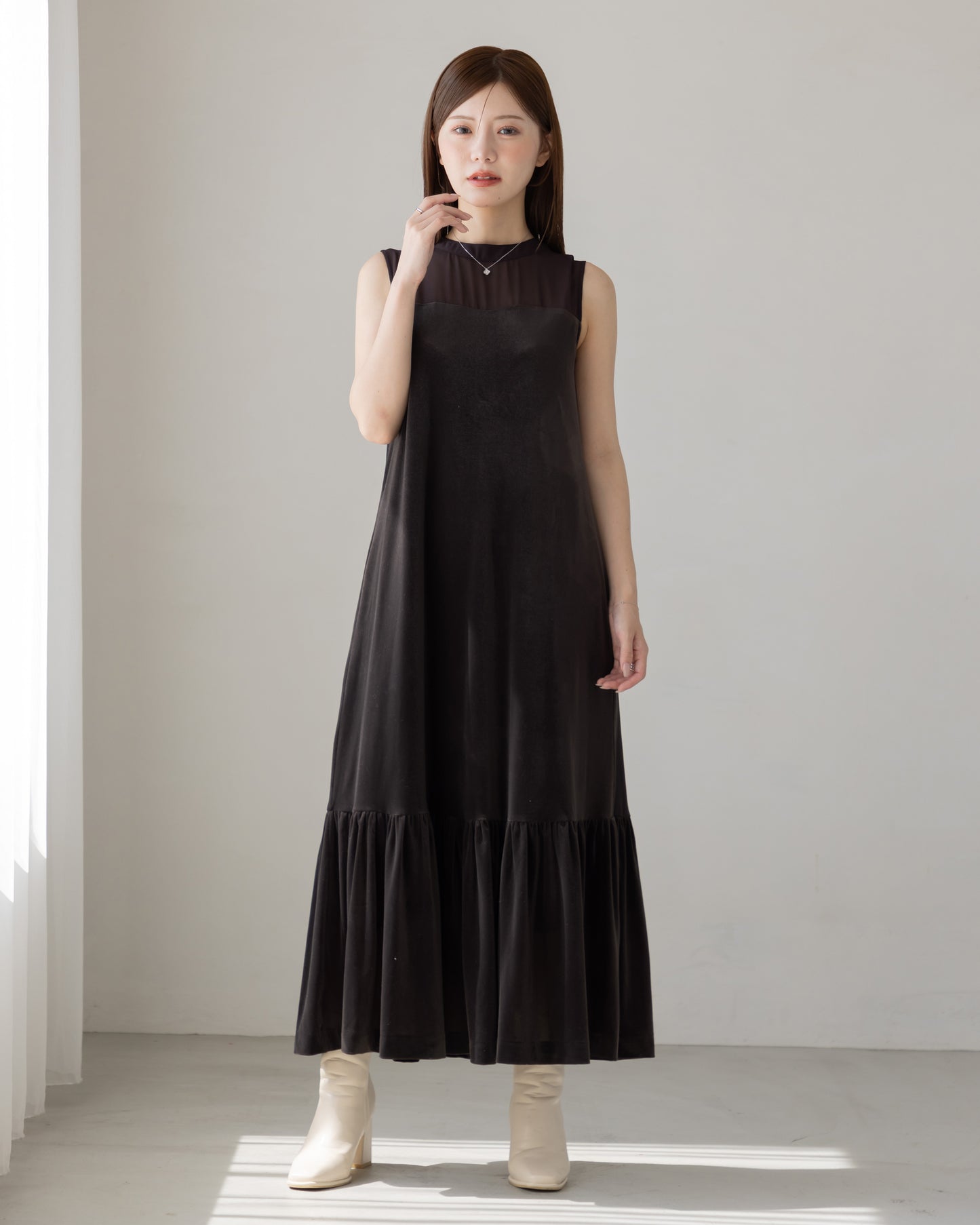 【NEW ARRIVAL】ノースリーブシアーベロアワンピース