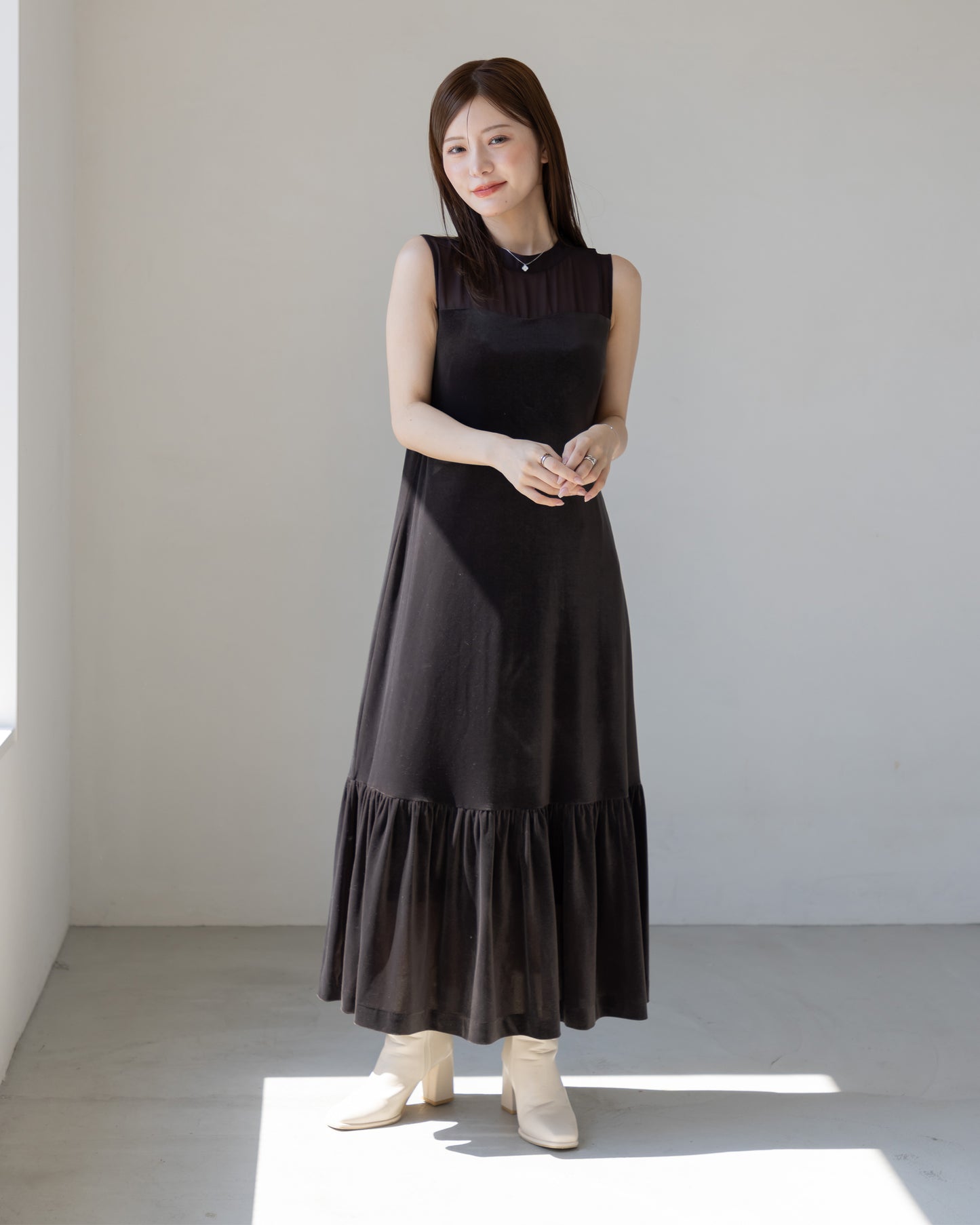 【NEW ARRIVAL】ノースリーブシアーベロアワンピース