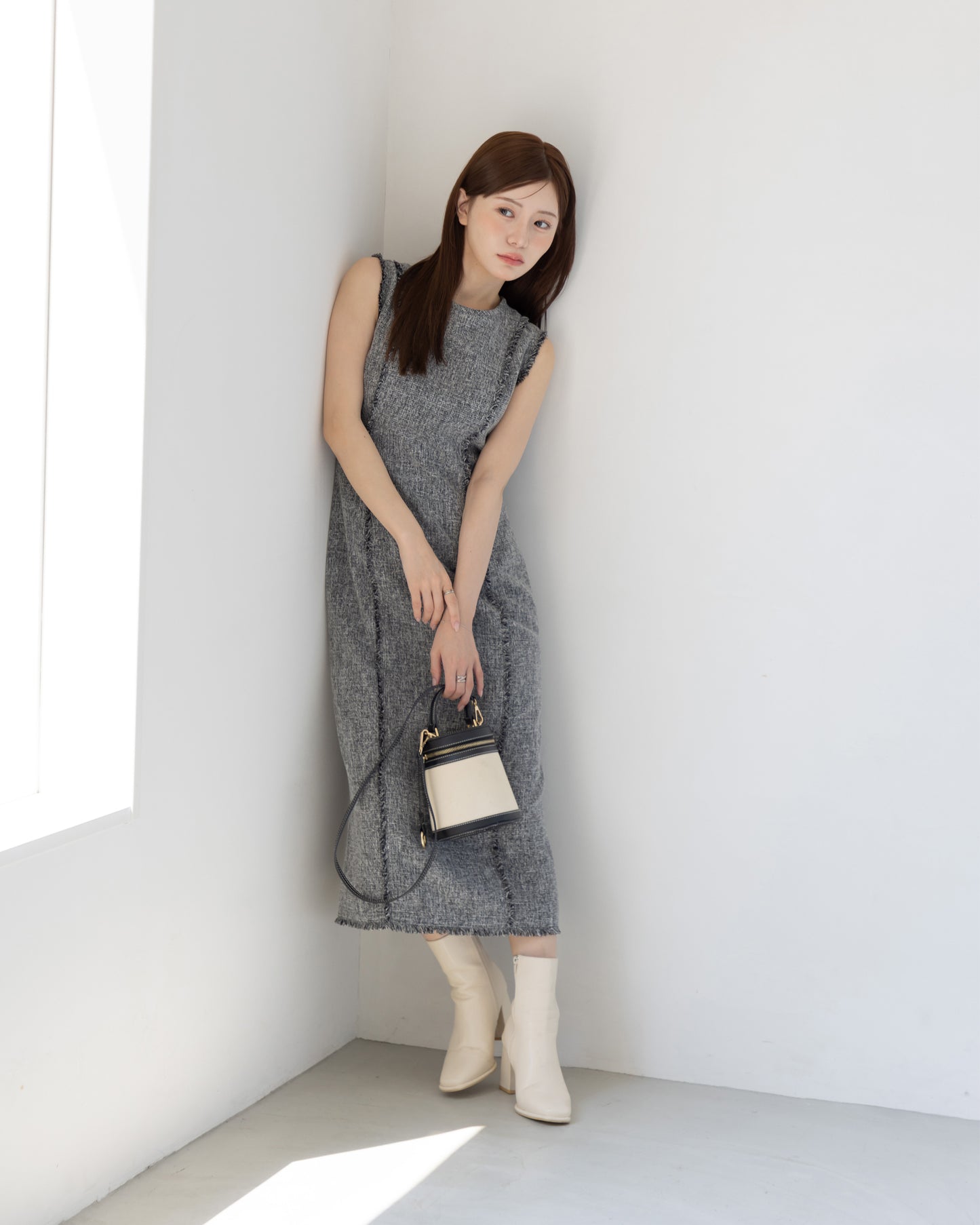 【AUTUMN ITEM】ノースリーブツイードフリンジワンピース