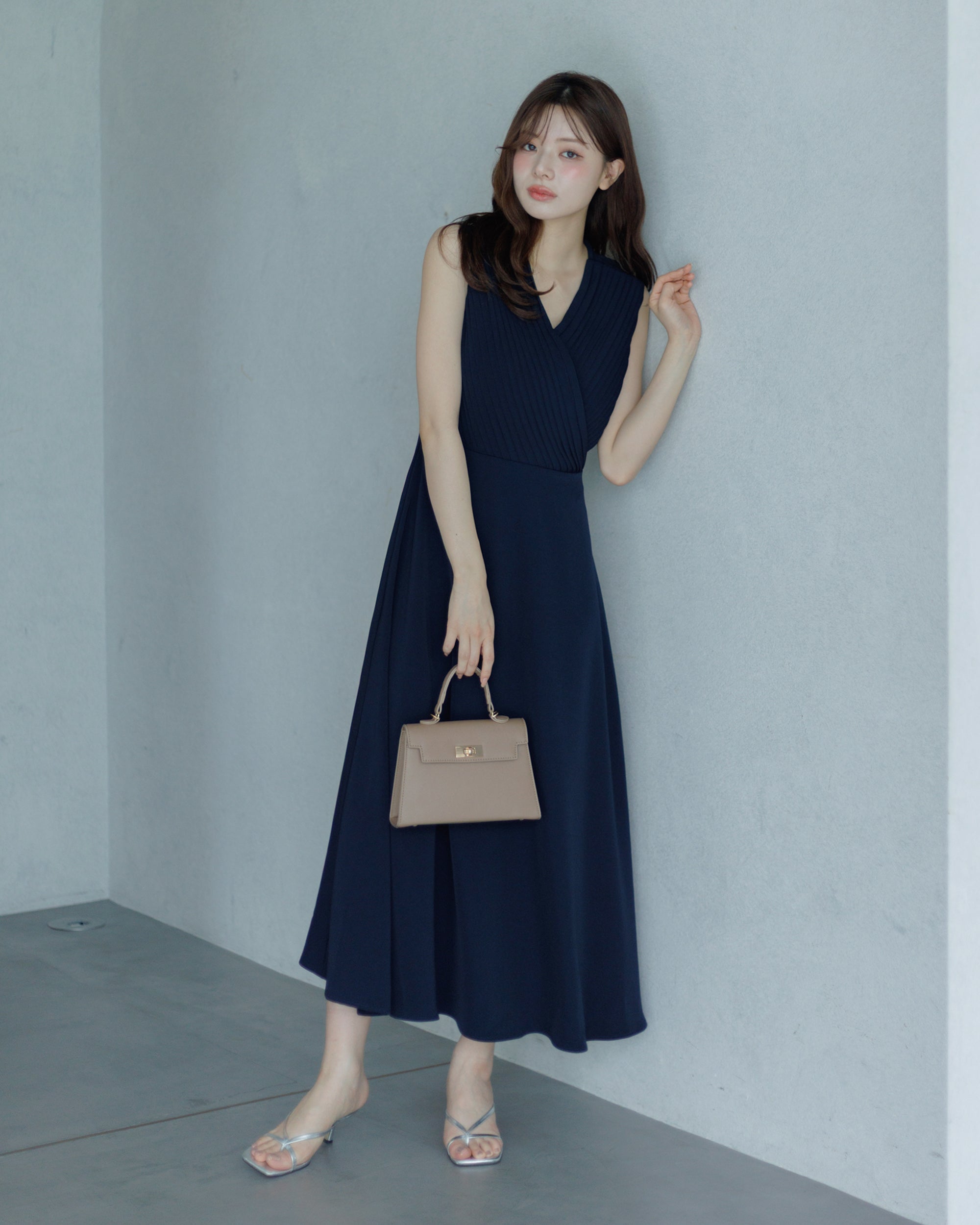 ITEM | La lune(ラリューン) | 女性のためのワンピースブランド