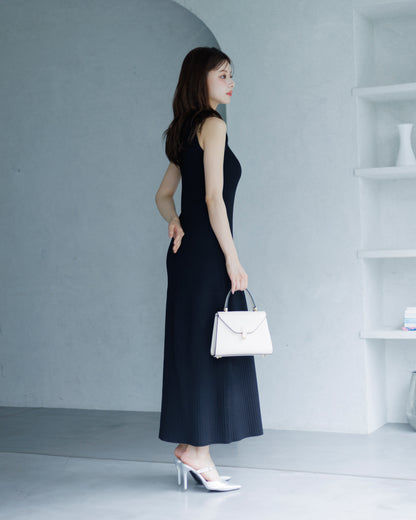 【NEW】ノースリーブサマーニットワンピース