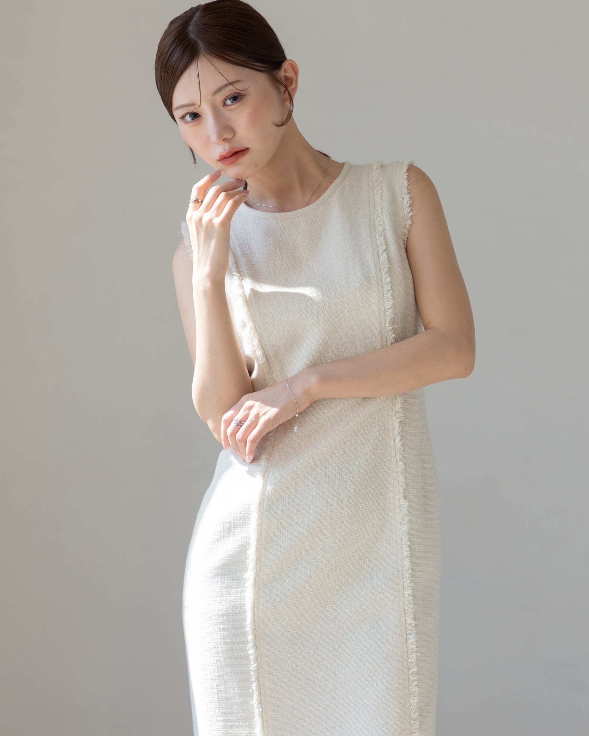 BLACK FRIDAY -15%OFF】ノースリーブツイードフリンジワンピース – La lune