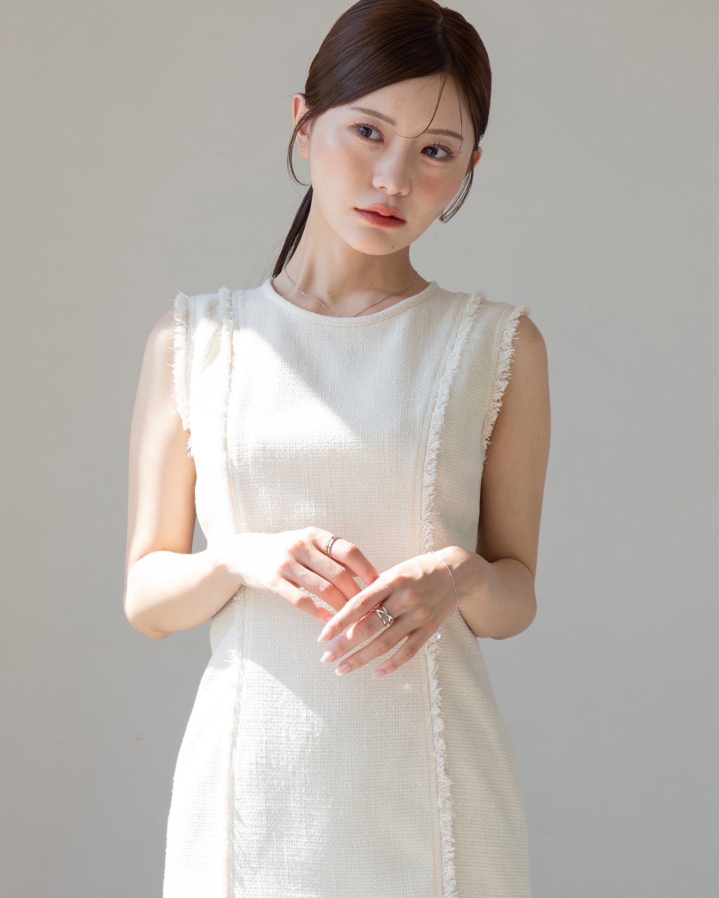 【AUTUMN ITEM】ノースリーブツイードフリンジワンピース