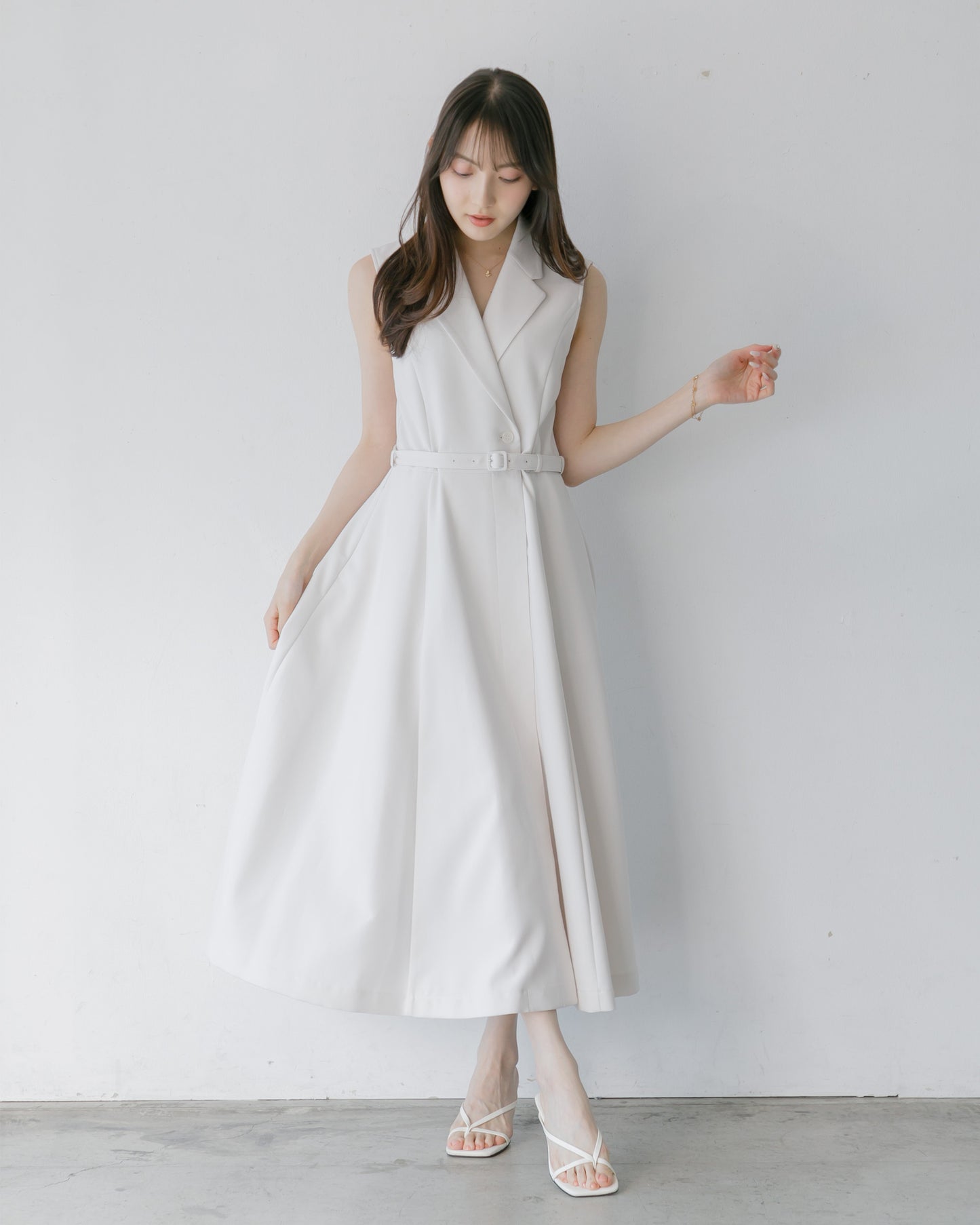 【NEW ITEM】ノースリーブトレンチロングワンピース