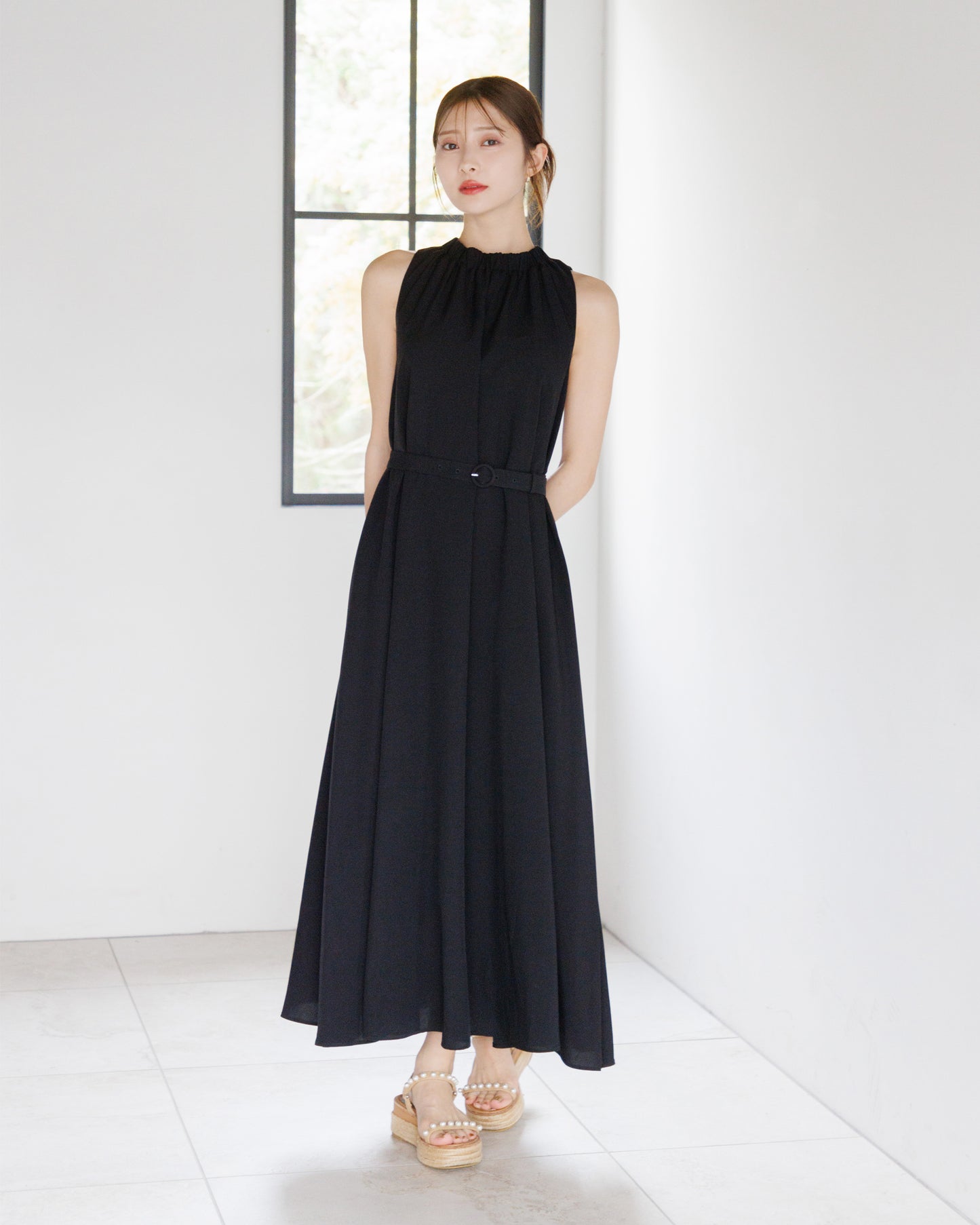 【SPECIAL 10%OFF】ホルターネックワンピース