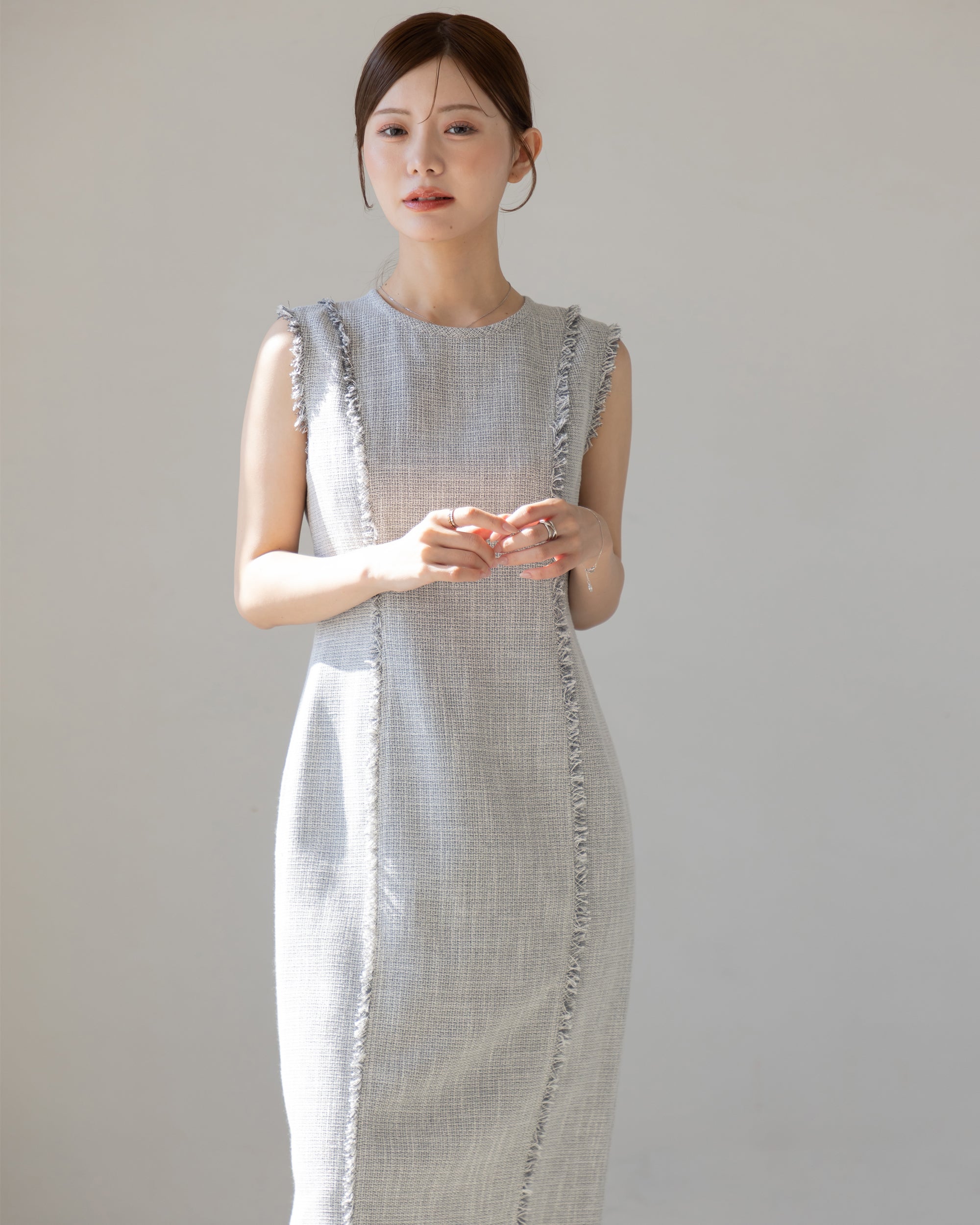 AUTUMN ITEM】ノースリーブツイードフリンジワンピース – La lune