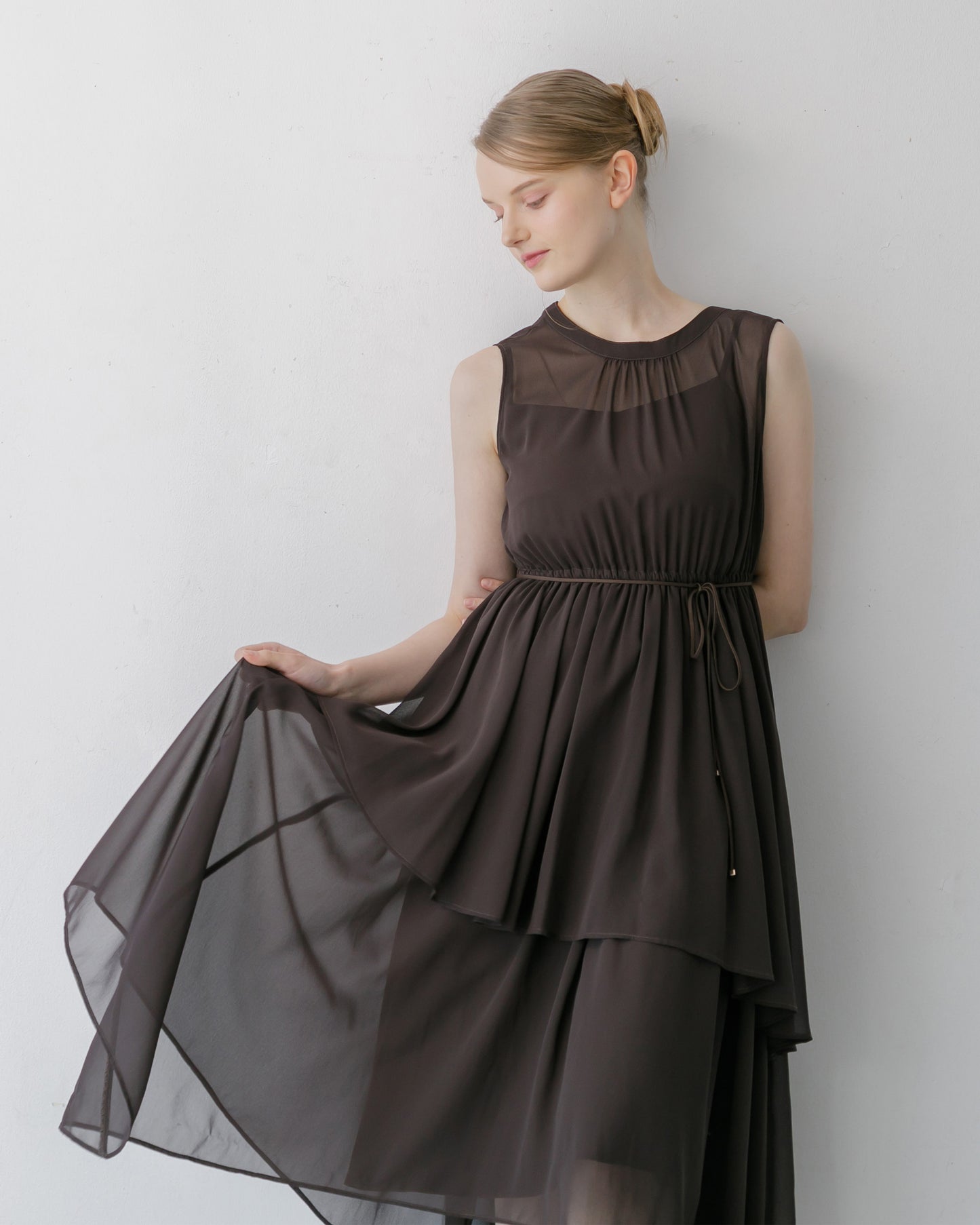 【アイボリー/予約販売】ノースリーブシフォンギャザーワンピース
