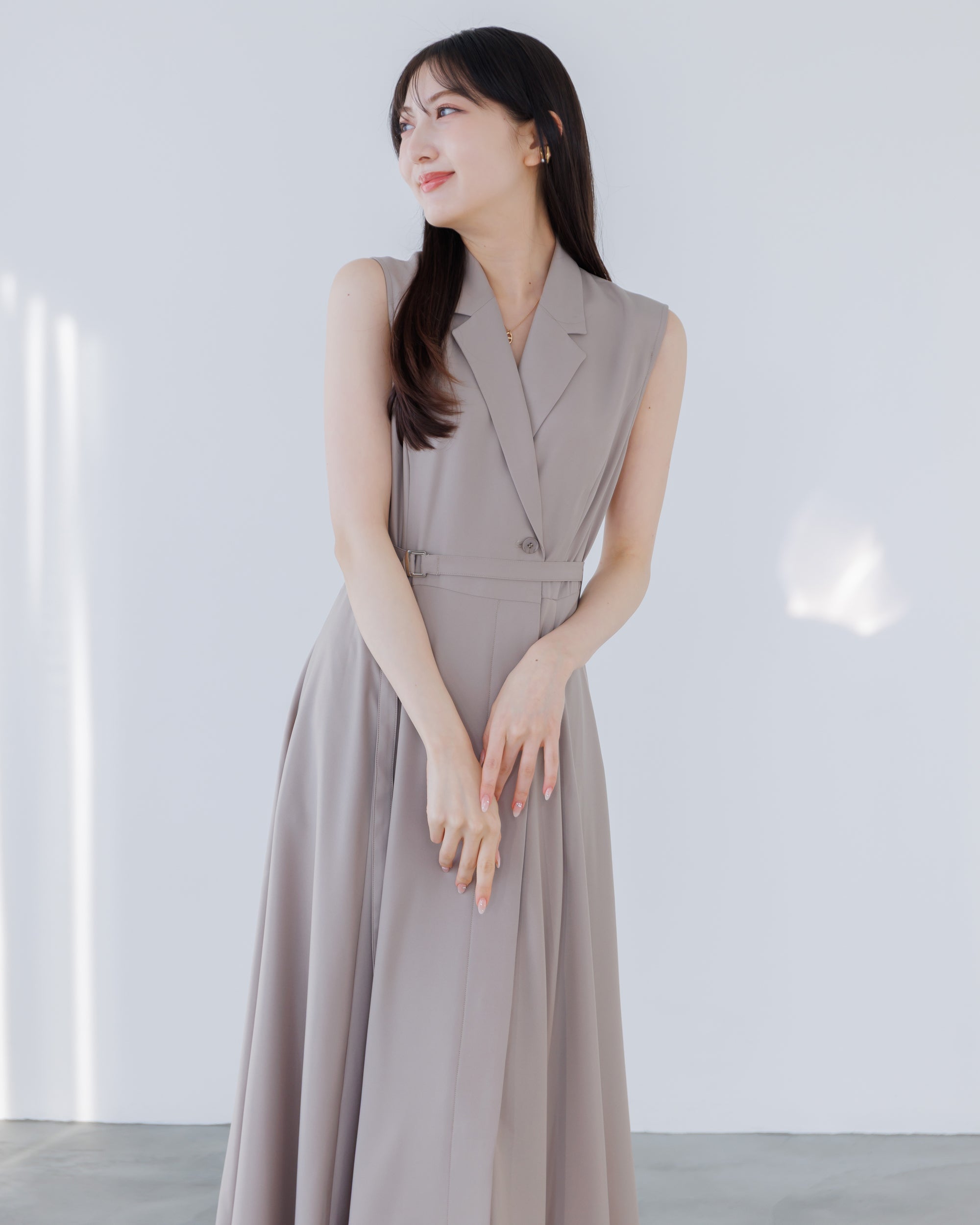 予約販売】ノースリーブトレンチジレフレアワンピース – La lune