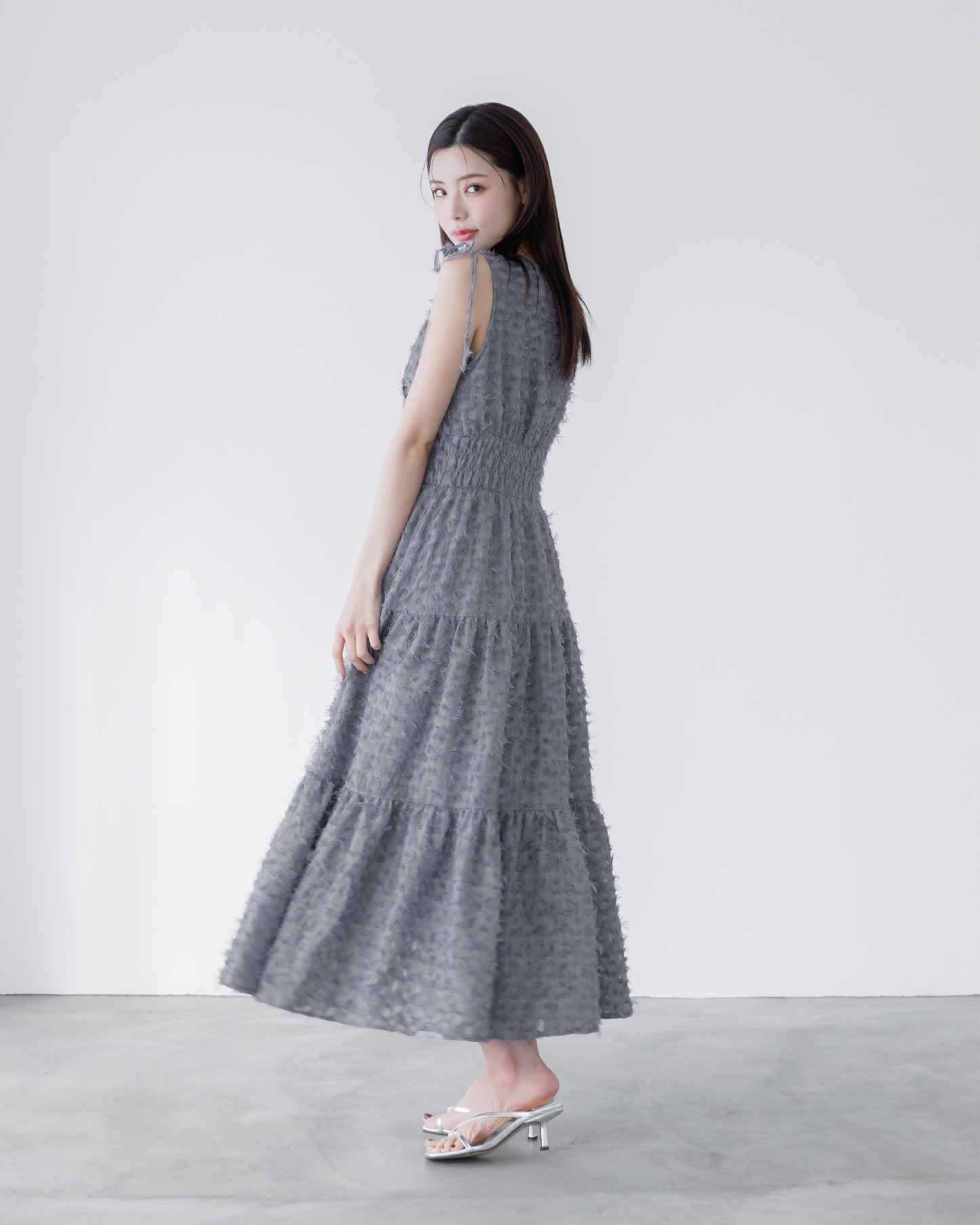 【NEW】ノースリーブフリンジジャガードワンピース