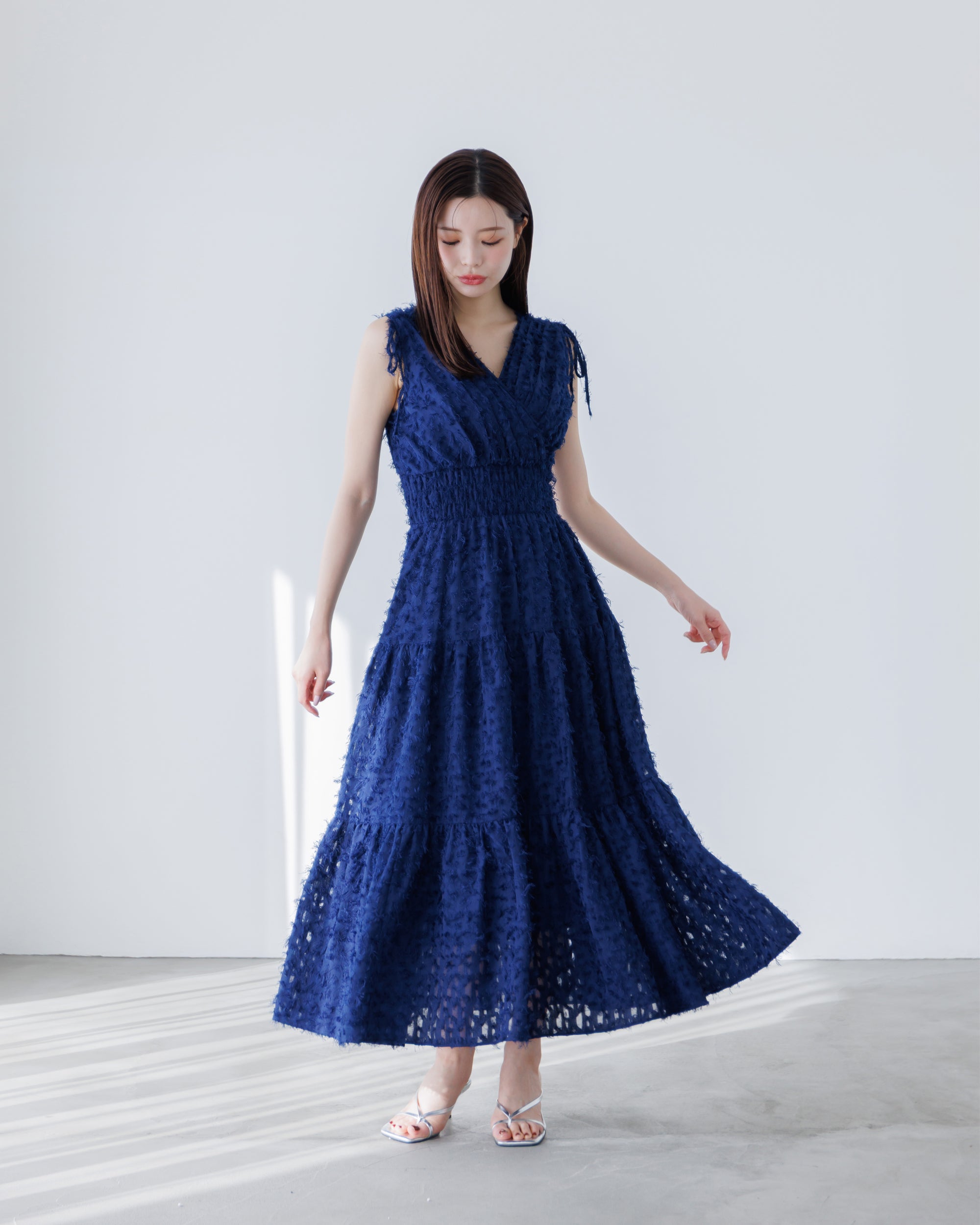 ルネ♡フリンジワンピース NEW】ノースリーブフリンジジャガードワンピース – La lune