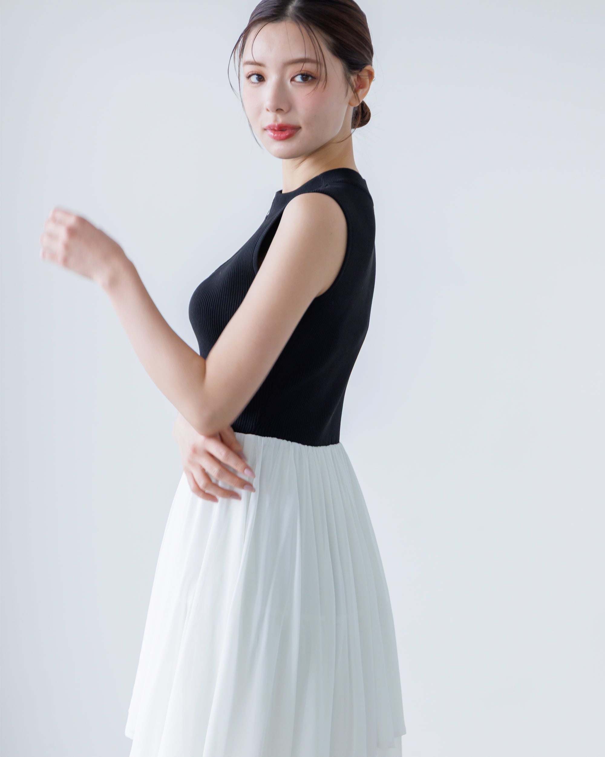 NEW】ドッキングニットシフォンギャザーワンピース – La lune