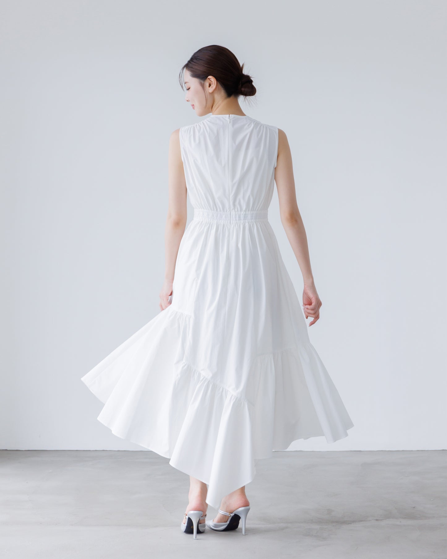 【予約販売】ノースリーブフレアイレヘムワンピース