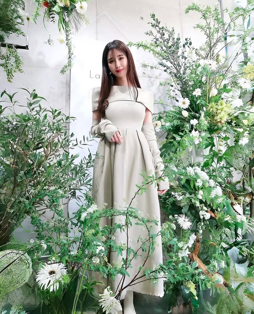 SNAP PHOTO | La lune(ラリューン) | 女性のためのワンピースブランド