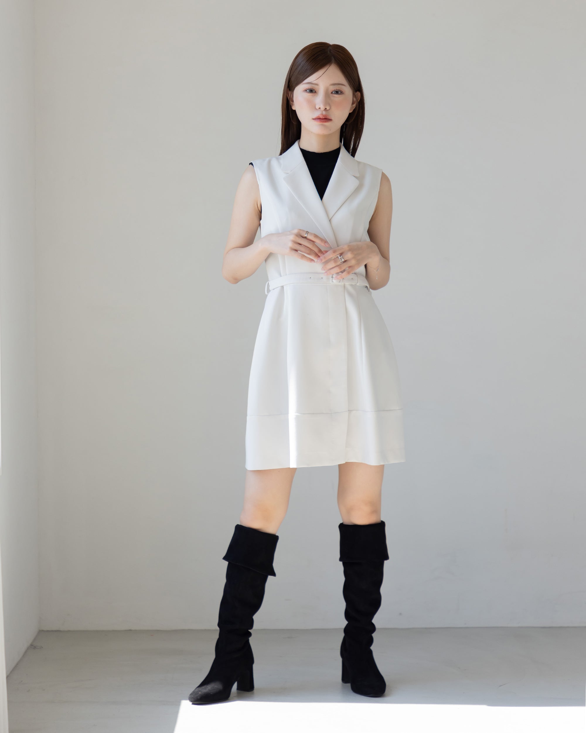 50%OFF】ノースリーブトレンチミニワンピース – La lune